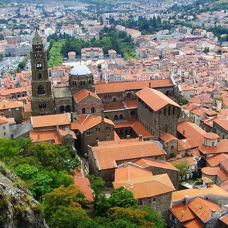 Vvf Haute Loire Haute Ardeche Tence Exterior photo