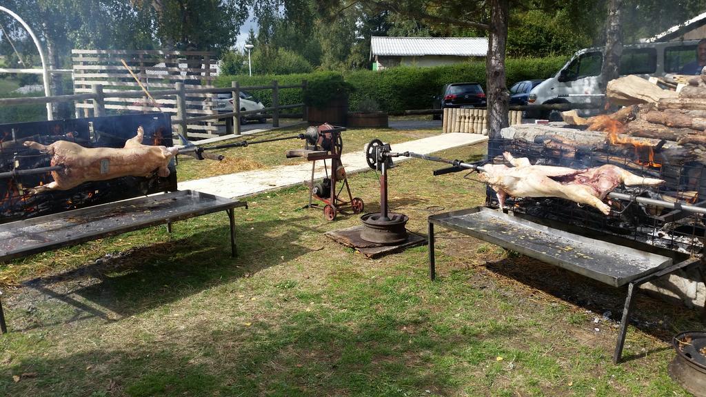 Vvf Haute Loire Haute Ardeche Tence Exterior photo